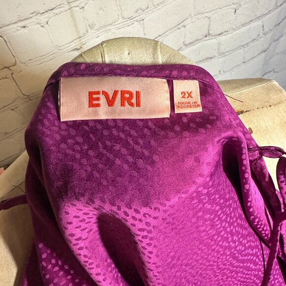 EVRI satin slip dress 2X purple patterned - Picture 4 of 9